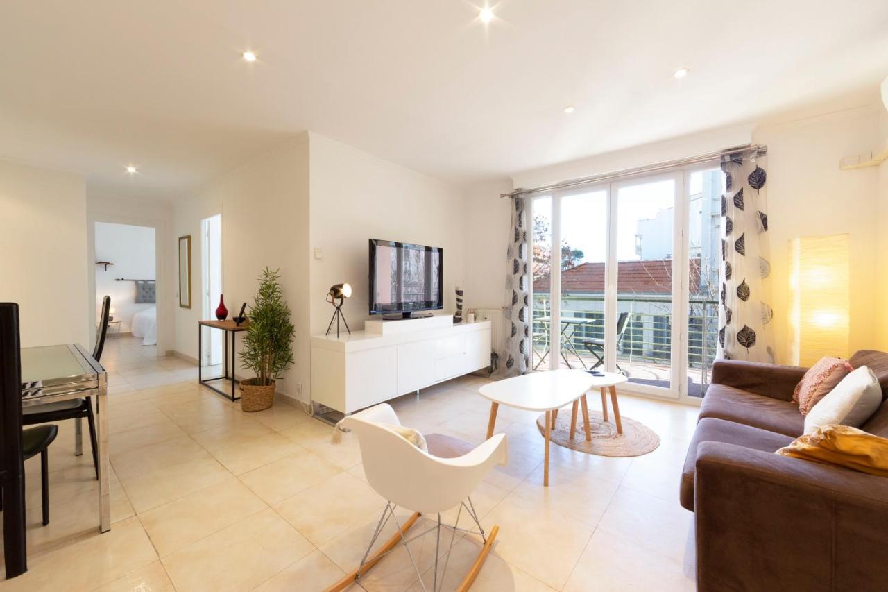 Апартаменты Robert Soleau Bright Design Flat Center Of Антиб Экстерьер фото